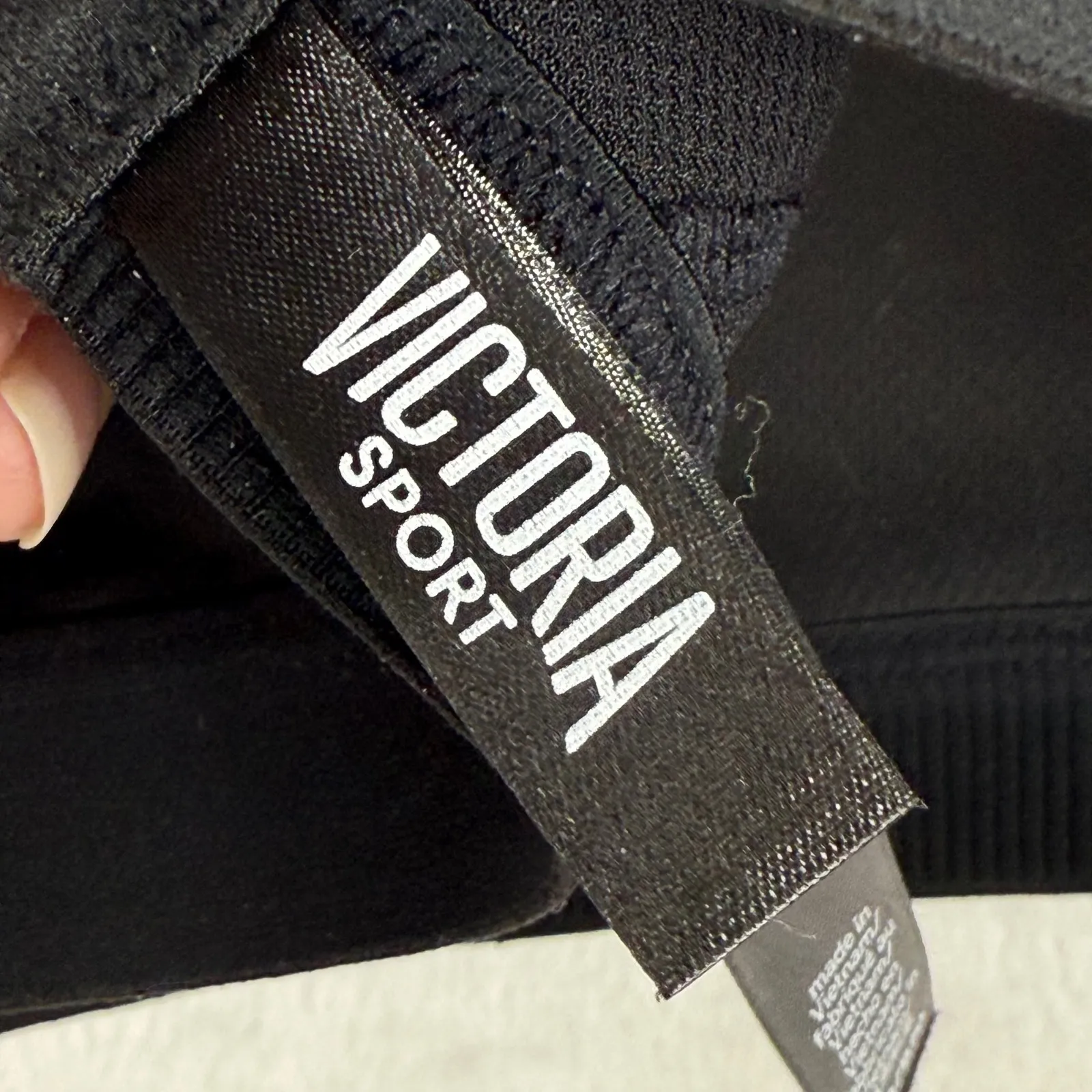 Victoria‎ Sport Knockout Gray Black Racerback Sports Bra 32B - Image 3