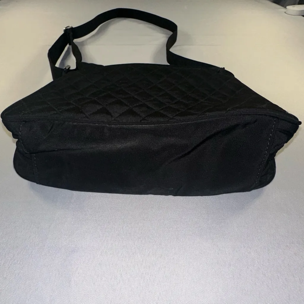 Vera Bradley Purse Crossbody Black Quilted - Image 5
