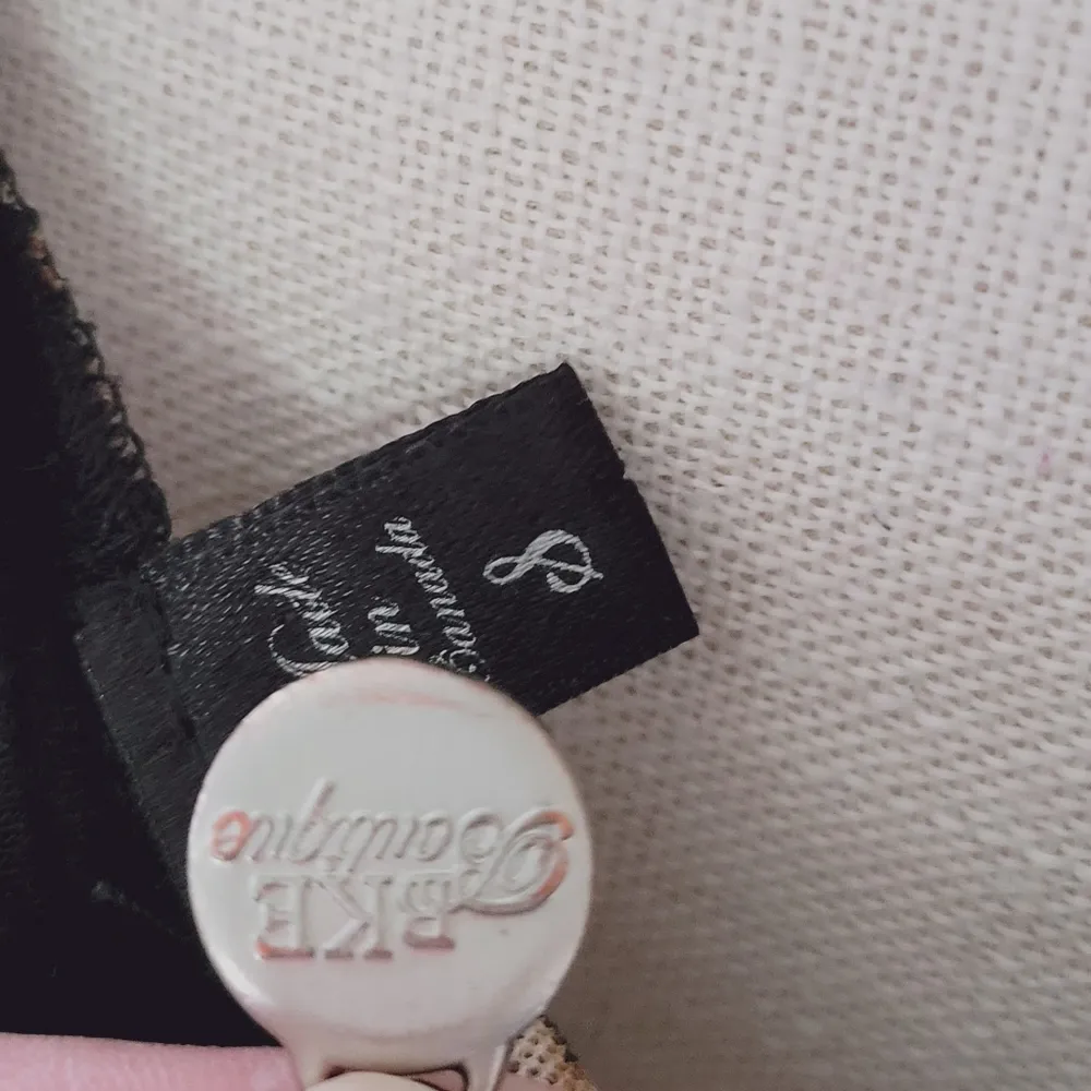 BKE Boutique leopard print blouse size small - Image 6