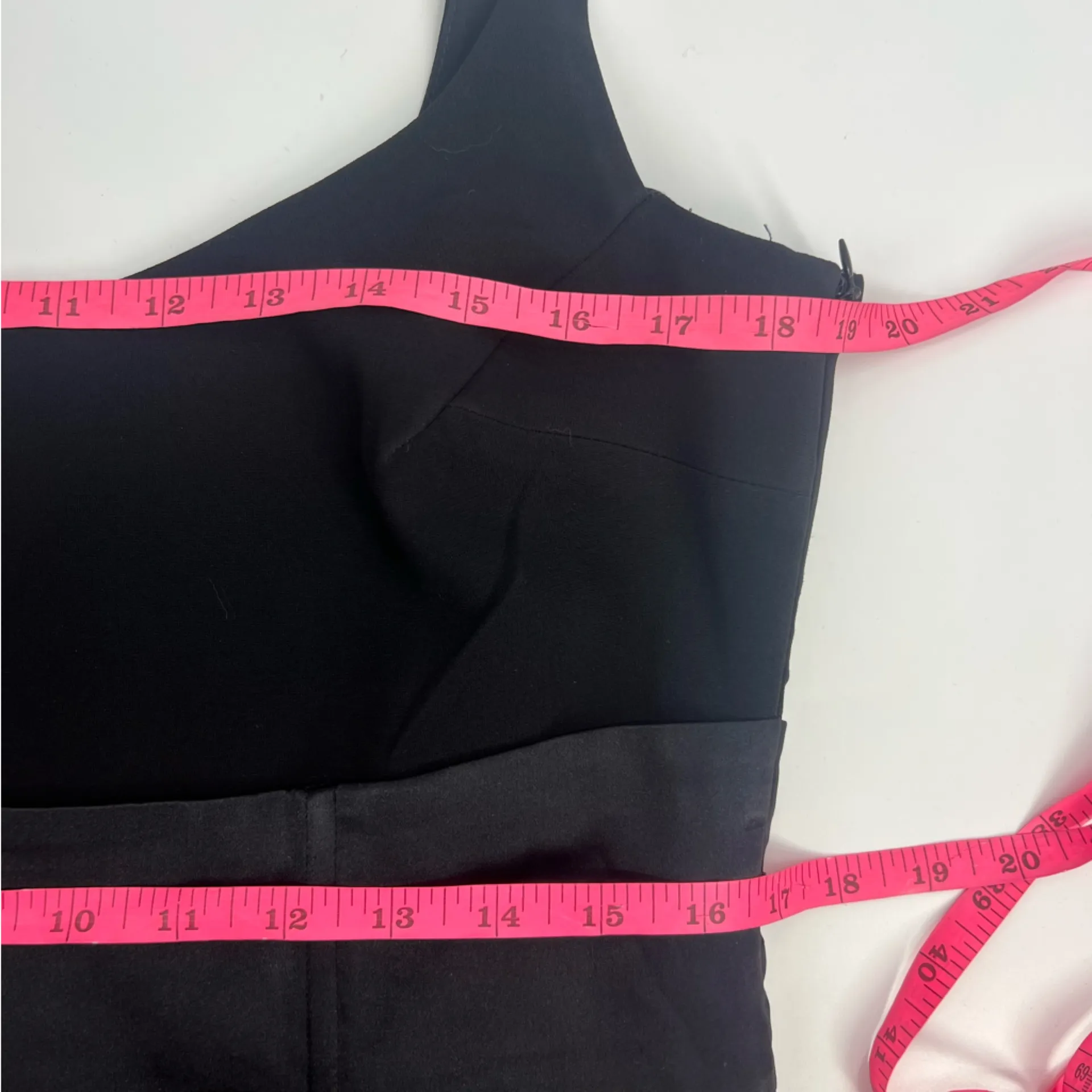 Cinq a sept Yvonne crepe satin midi dress sz 12 Black - Image 5