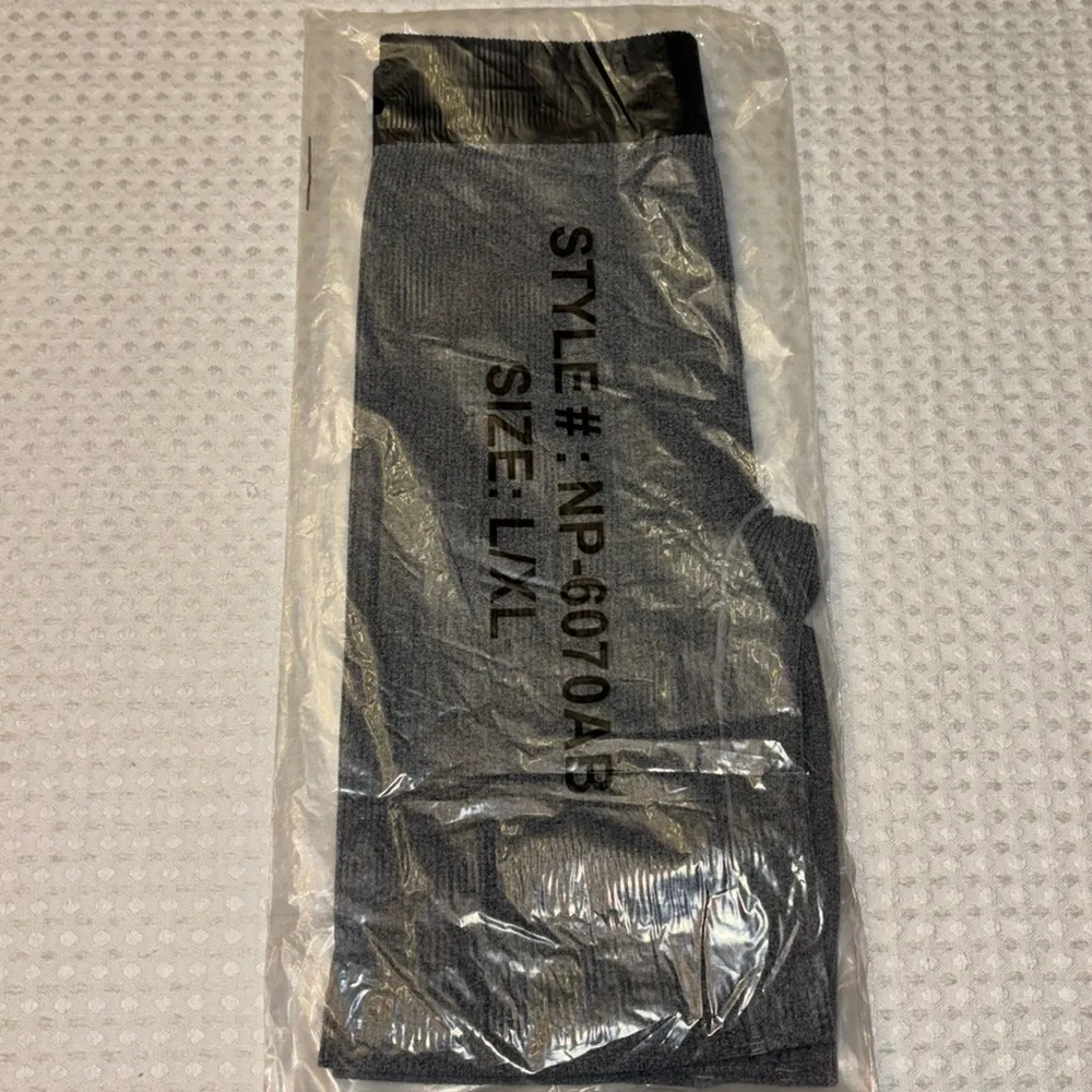 NEW! ZENANA Gray Black Ribbed Compression Bike Shorts L/XL Streetwear Athletic - Image 14