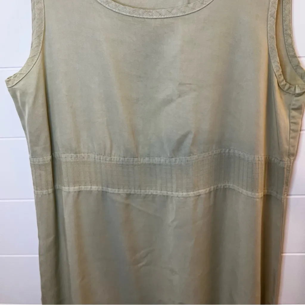 Vintage Clio Sleeveless Maxi Dress in Light Olive Beachy Travel Lightweight Green Size M - Image 4