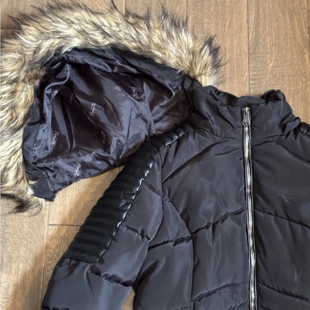 Nanette Lepore Black Puffer Coat with Faux Fur Hood - Image 5