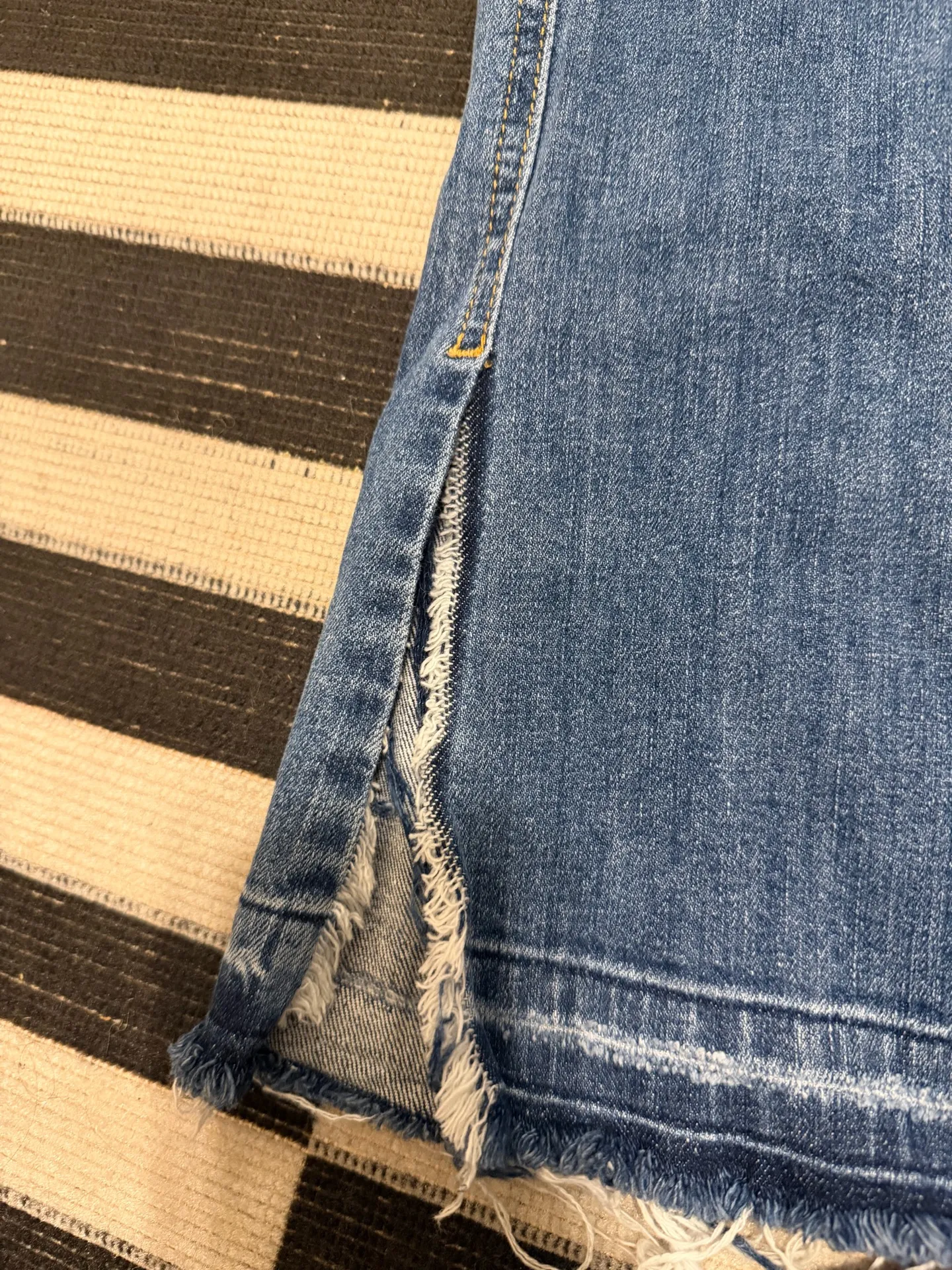 Women’s Flare Joe's Jeans  - Image 6