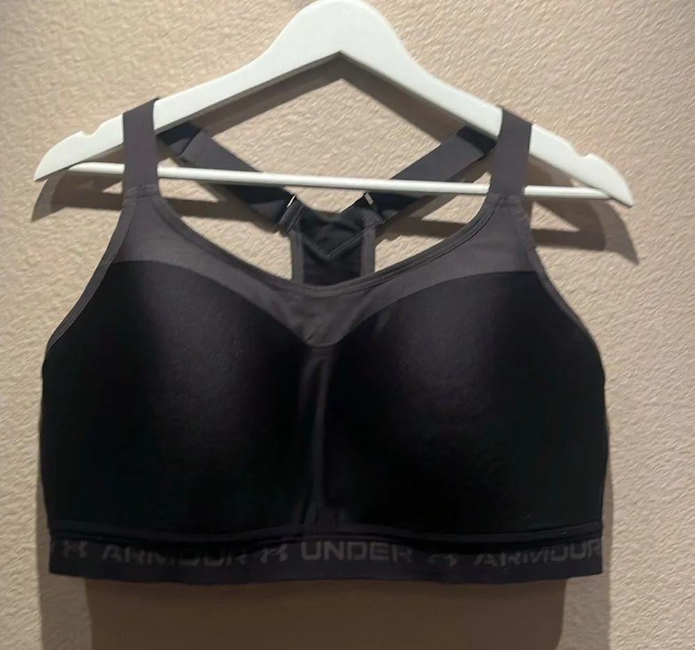 Under Armour Women’s Compression Sports Bra Black Gray Size 44DD - Image 2