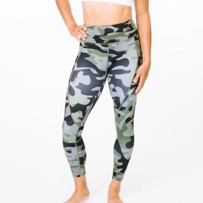 ZYIA Green Camo Pocket Light N Tight High Rise 7/8 Leggings Size 6-8 - Image 2