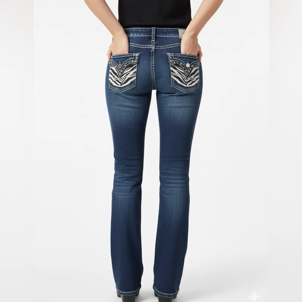 WRANGLER ROCK 47 Women’s Zebra Embroidered Ultra Low Rise Bootcut Jeans Blue Size 30 - Image 2