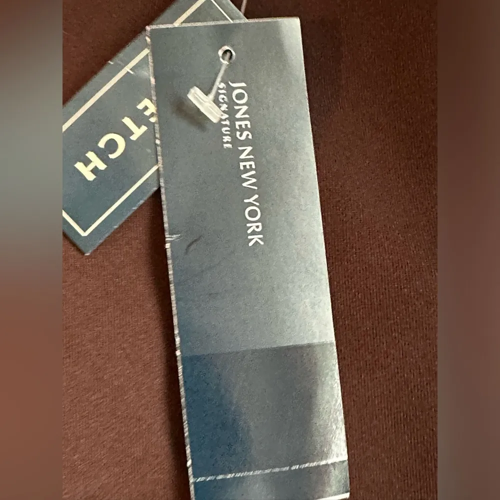 Jones New York Signature NWT Burgundy/Brown Stretch Sz 8 Dress Pants. - Image 12