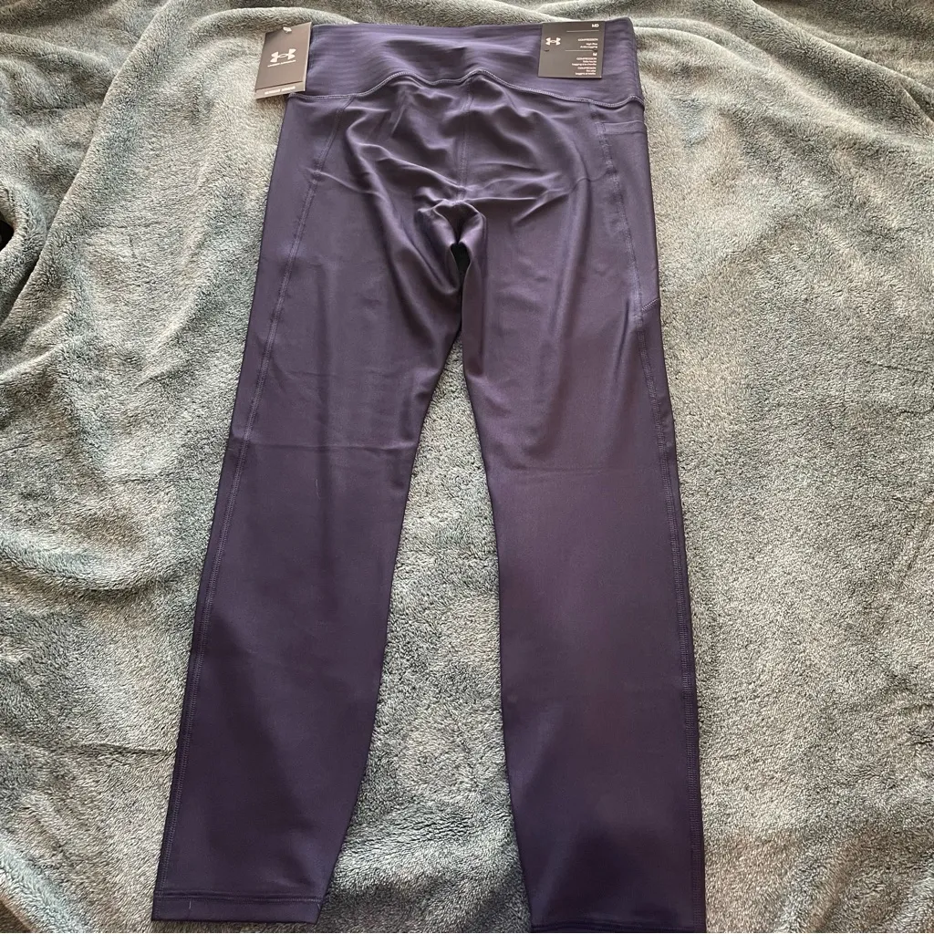NWT Women's Navy Under Armour High Rise‎ Ankle Compression Legging size medium - Image 6