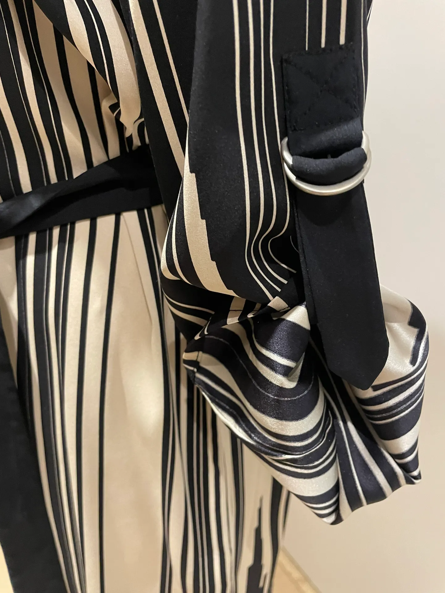 Studio Silk shirtdress - Image 6