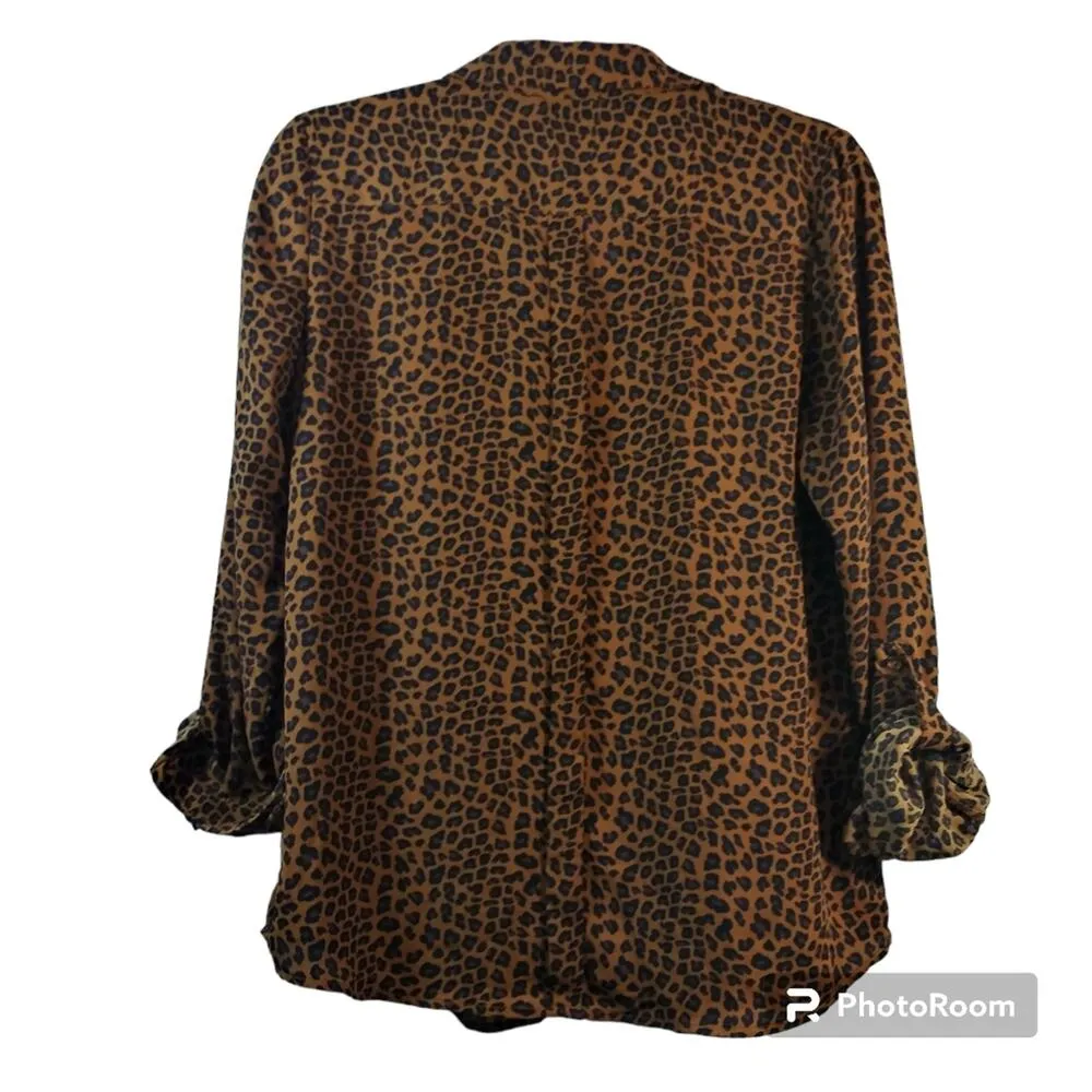 The Limited Cheetah Print Button Front Casual Blouse Mob Wife Edgy Size M - Image 2