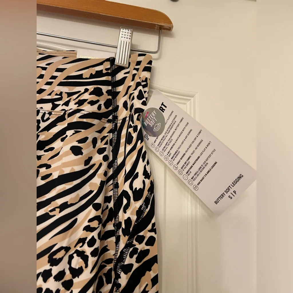 Victoria’s Secret Pink Butterfly Soft Leggings - Image 2