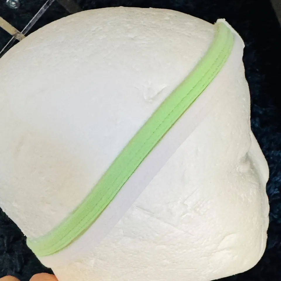 Lululemon DANCE! RARE Green & White Headband - Image 6