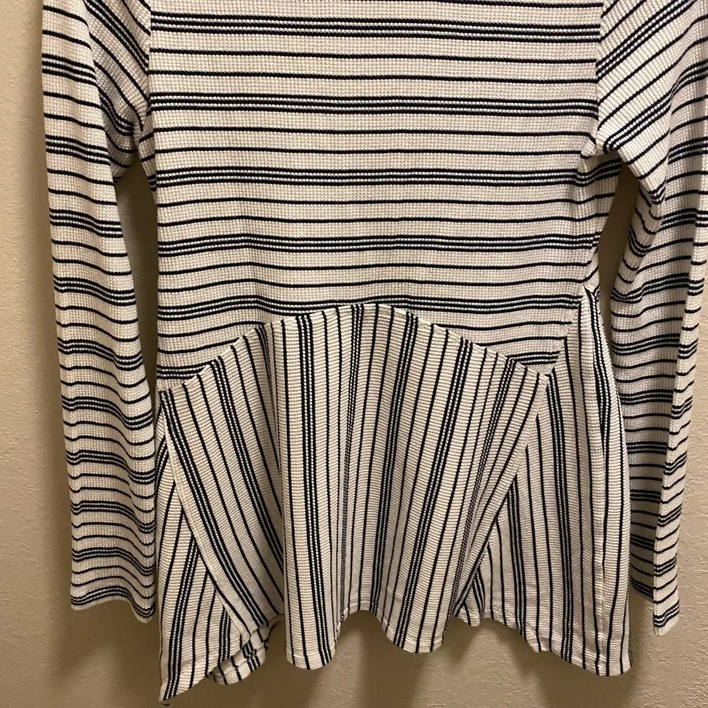 Maeve By Anthropologie Eliza Striped Waffle Knit Long Sleeve Henley Tunic - Image 11