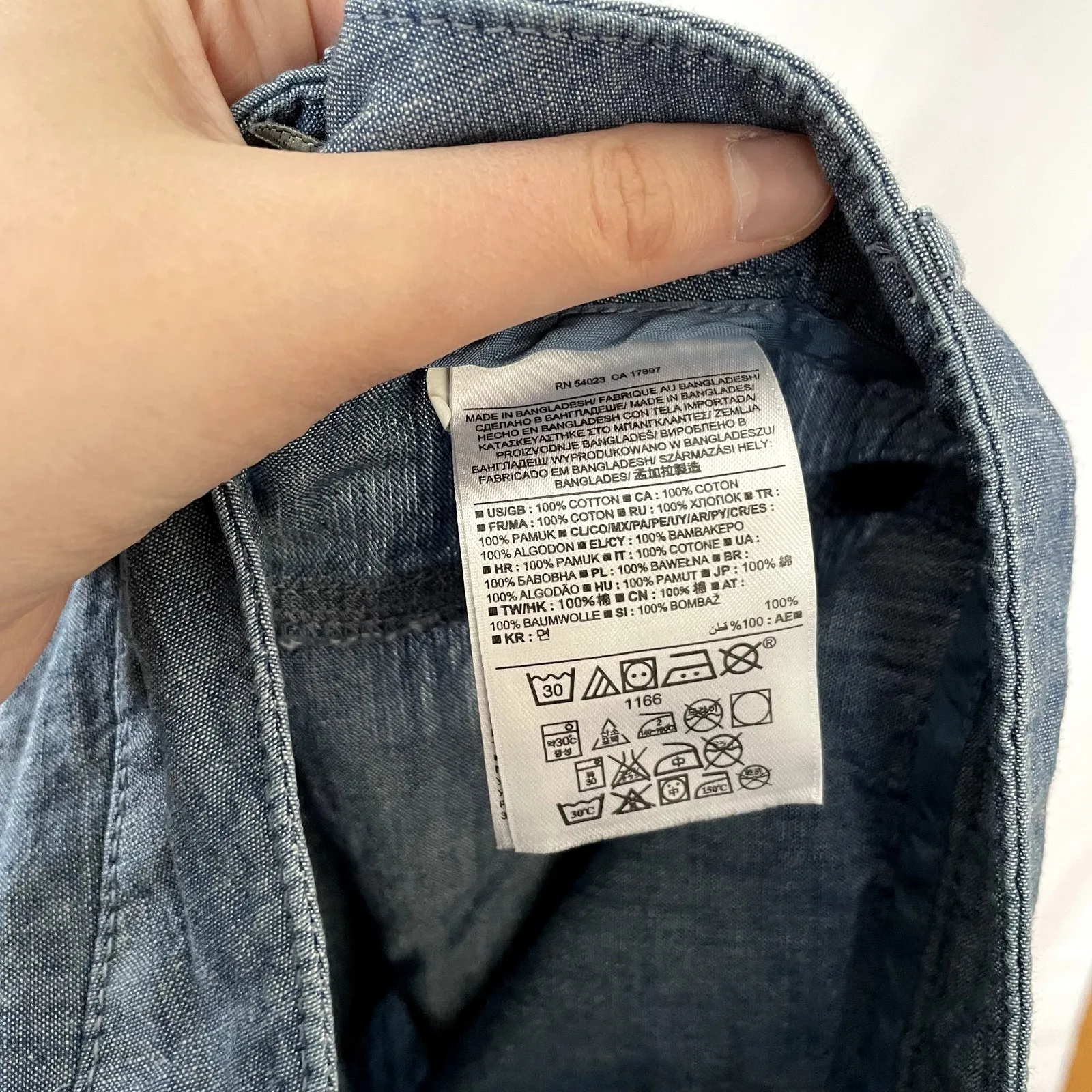 Banana Republic wide leg denim lightweight pants women's size 6 short cotton - Image 6