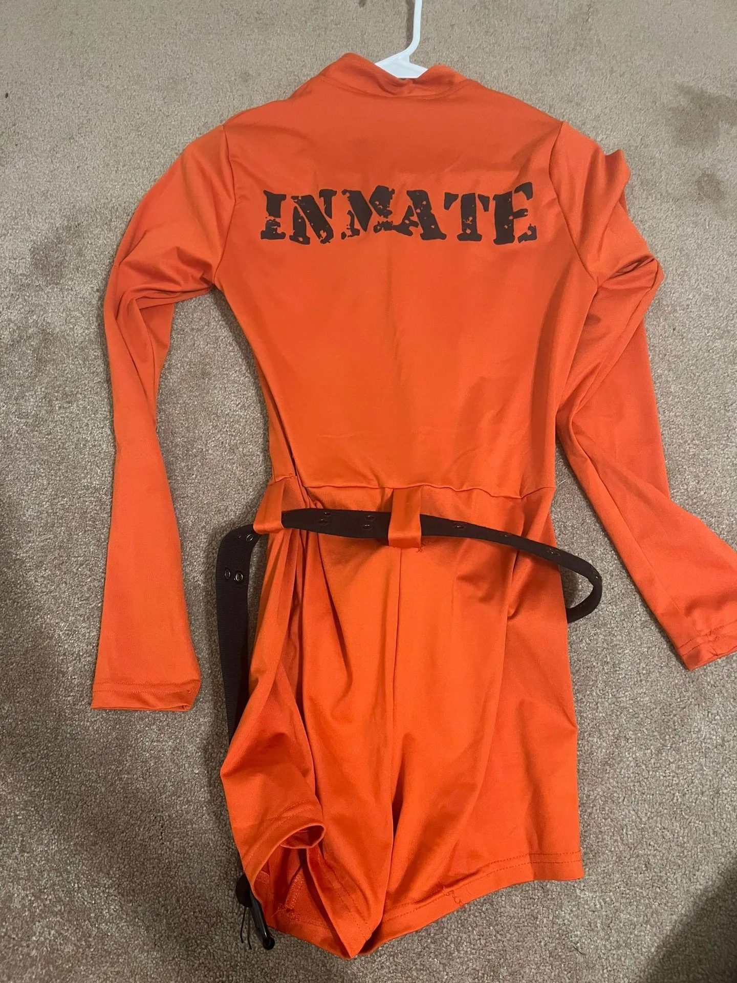 Spirit Halloween Halloween costume - Image 3