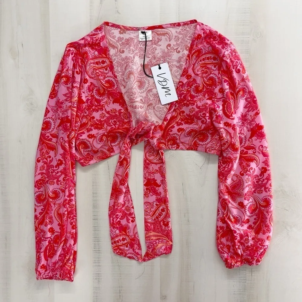 NWT VDM the label x revolve Jemma paisley printed tropical vacation swim coverup Pink Size M - Image 2