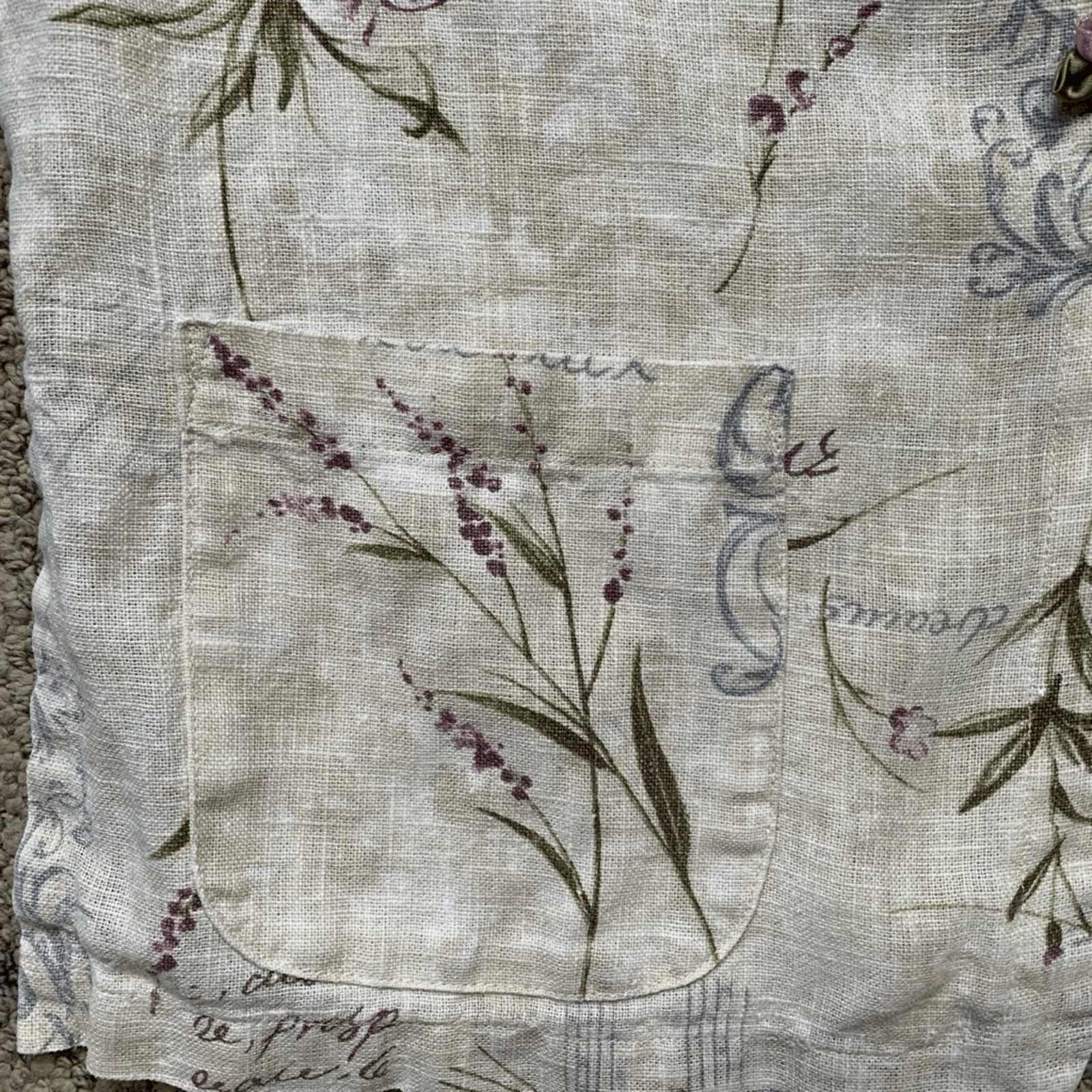 Vintage 90s Sweet Jessie Linen Vest Floral Script Print Rosette Abalone Buttons Pink - Image 8