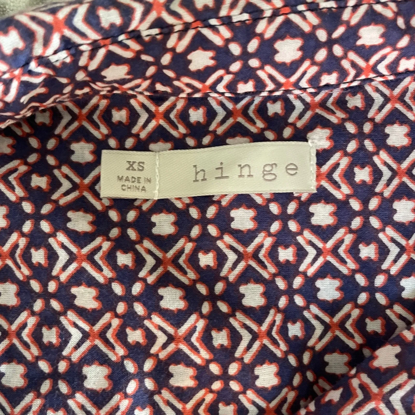 Geometric Print Artsy Button Down Shirt size XS Pink Blue Retro Corpcore Office - Image 2