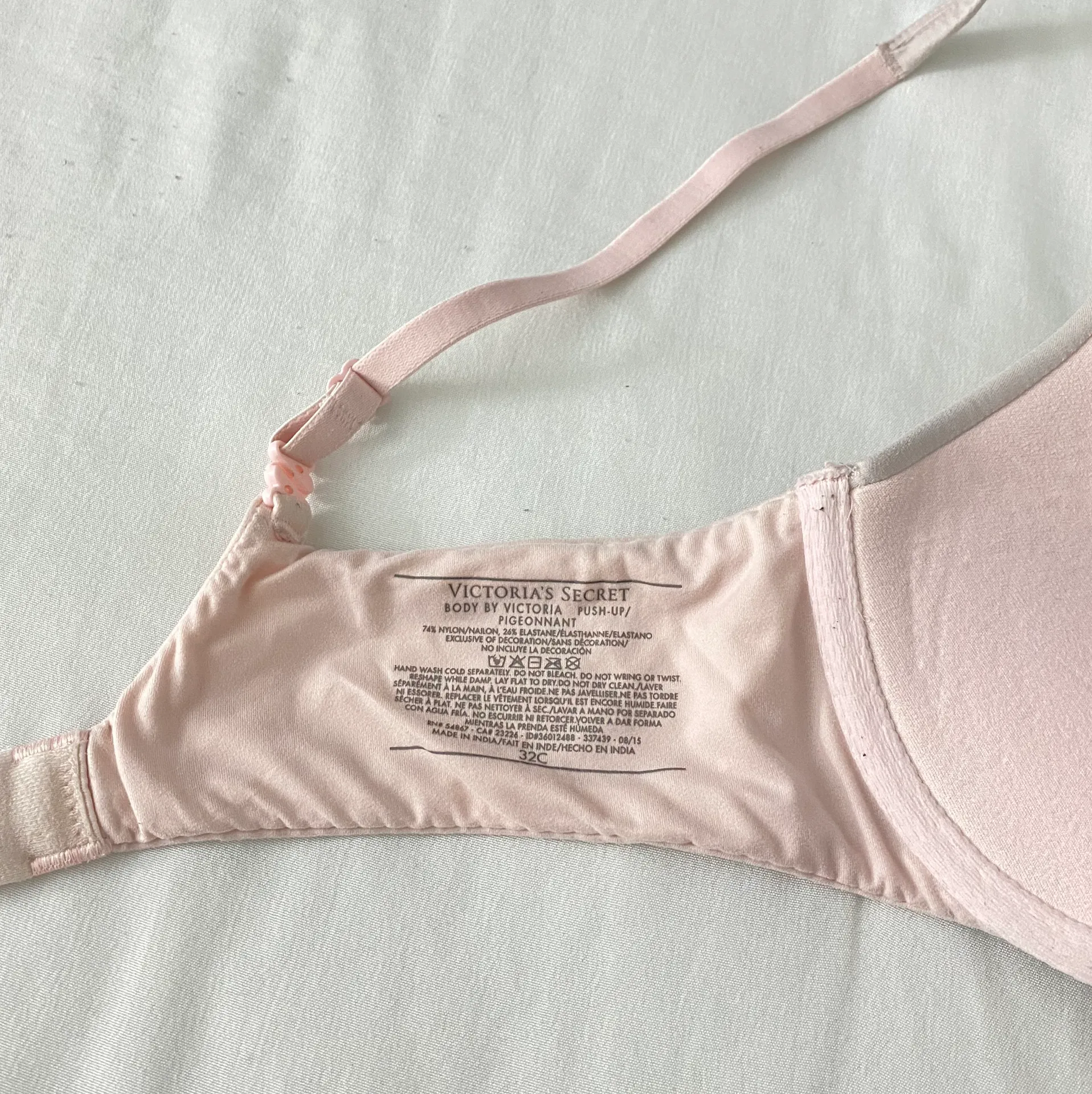 Victoria’s Secret Light Pink Push Up Bra - Image 6