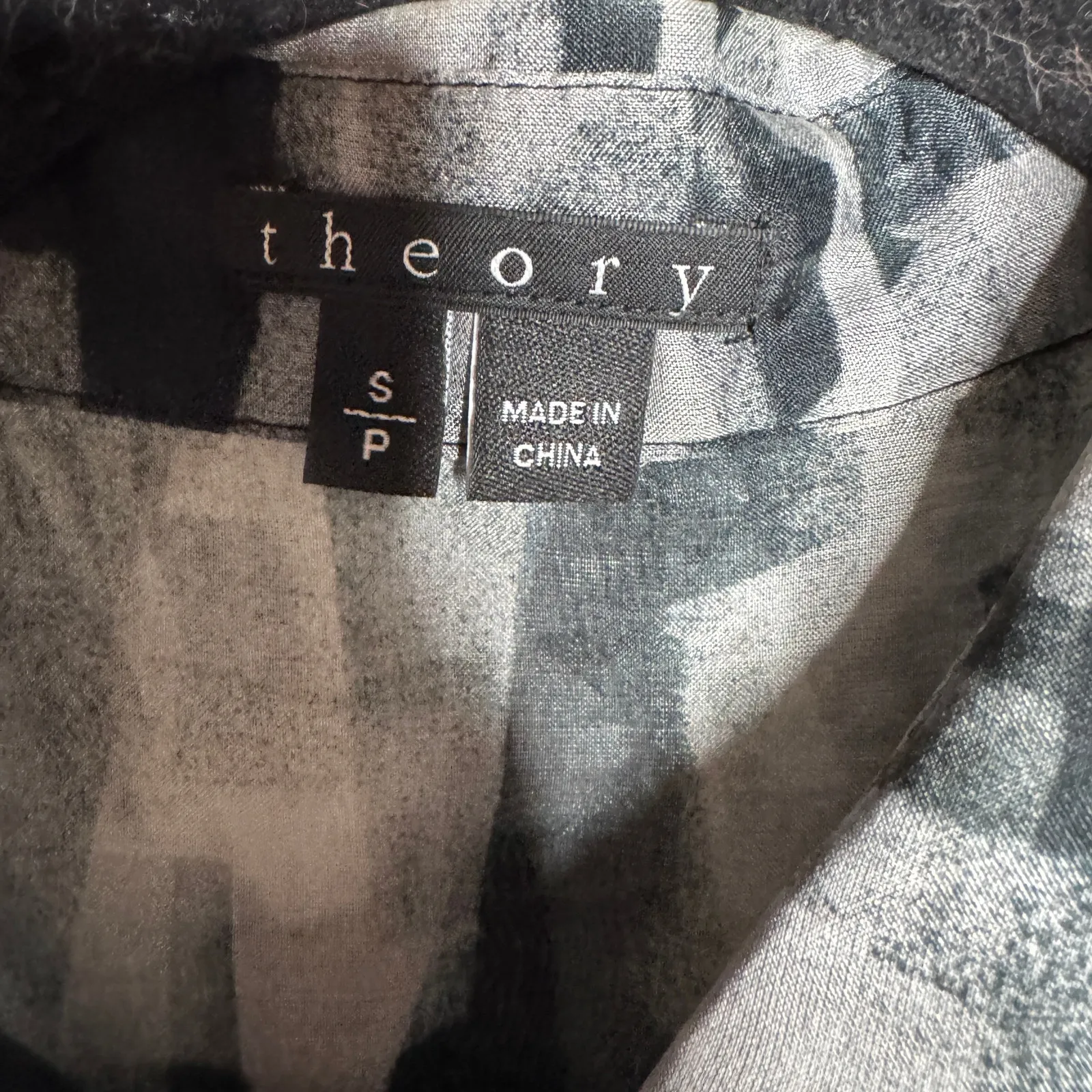 Theory ‘Masida’ Silk Cubist Plaid Blouse Button Abstract Small - Image 2