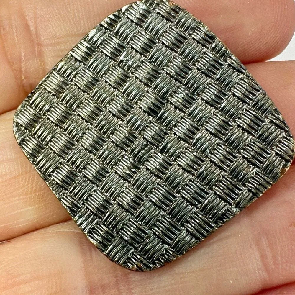 Silver tone square shape ring - Image 10