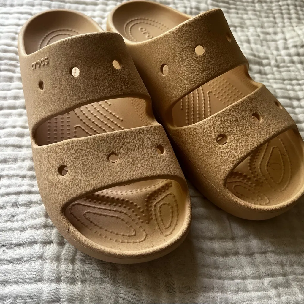 CROCS Classic Sandal bone color Women’s‎ SIZE 11 new - Image 7