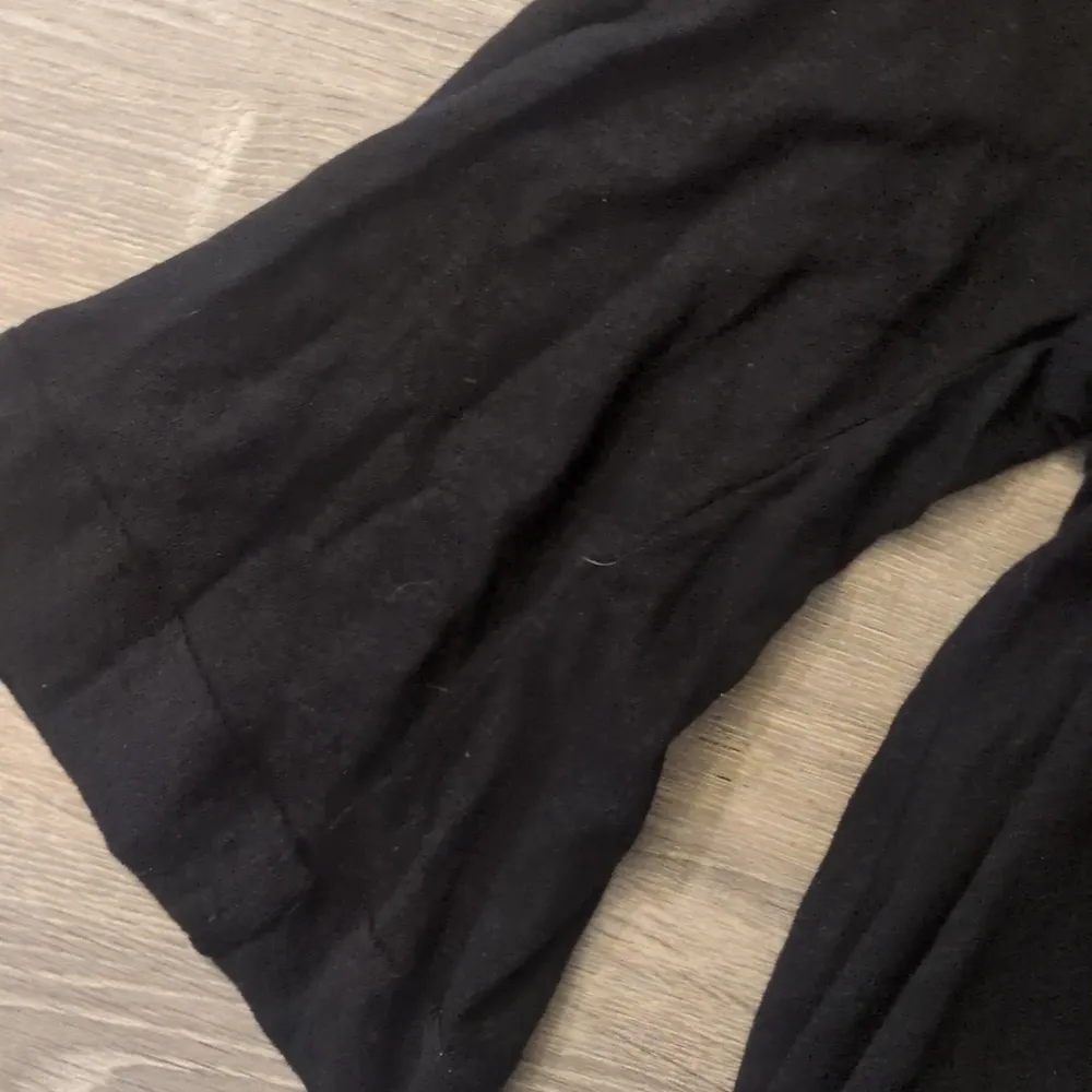 Free people fresh start linen blend top size medium - Image 3