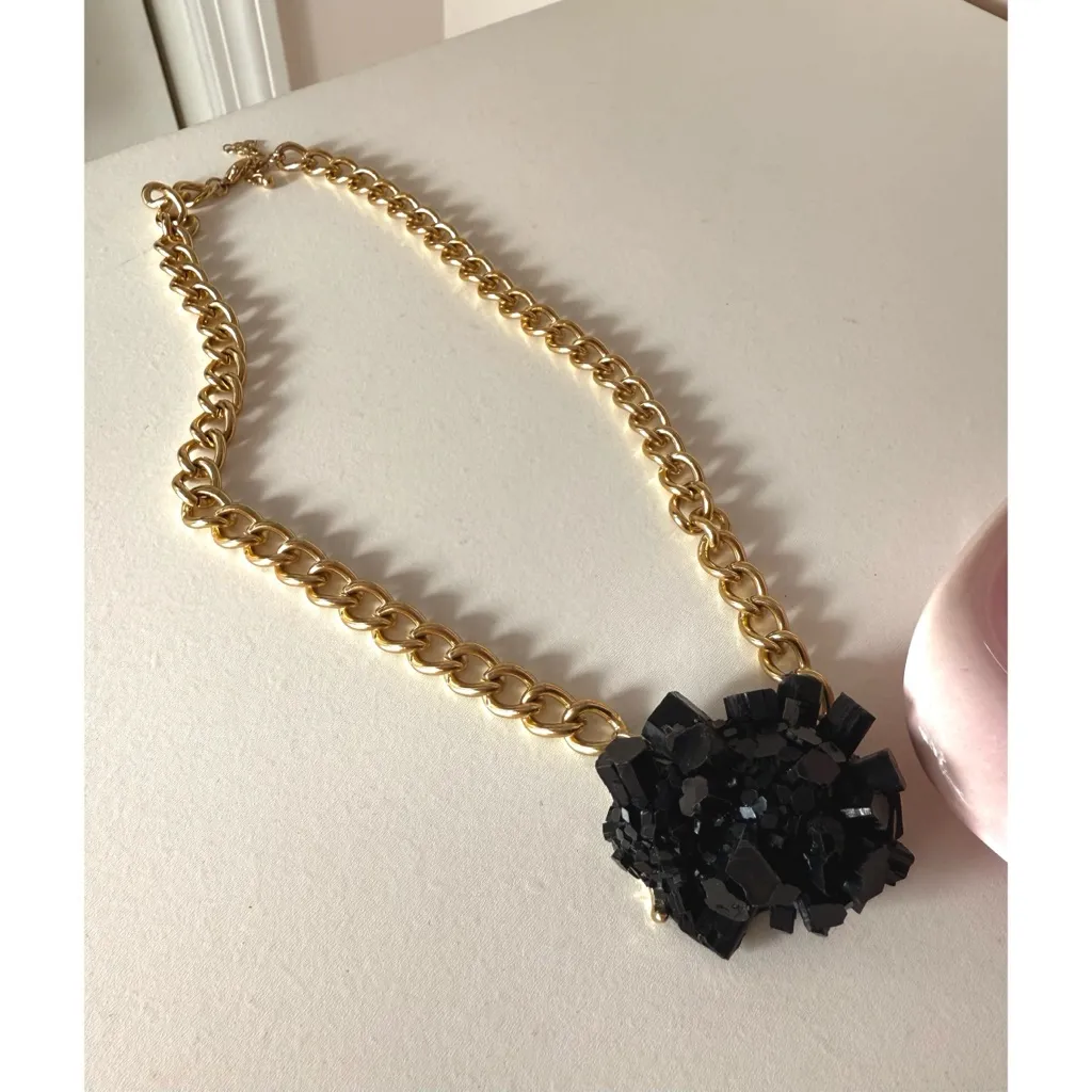 Topshop Black Onyx Raw Crystal Rock Pendant Gold Tone Chain Statement Necklace - Image 7
