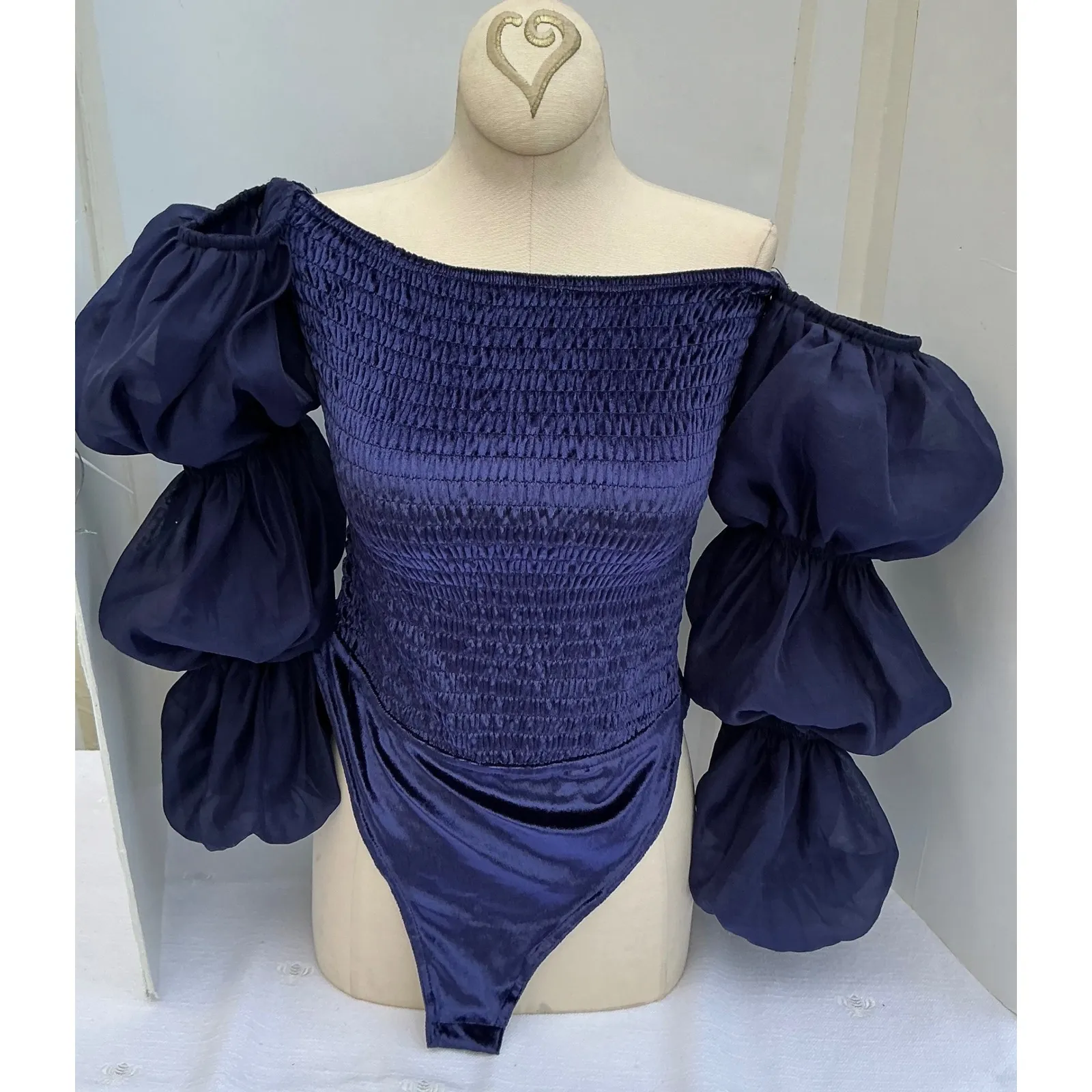 Free People Intimately Bodysuit Purple Puff Sleeve‎ Velvet Off Shoulder XS - Image 9