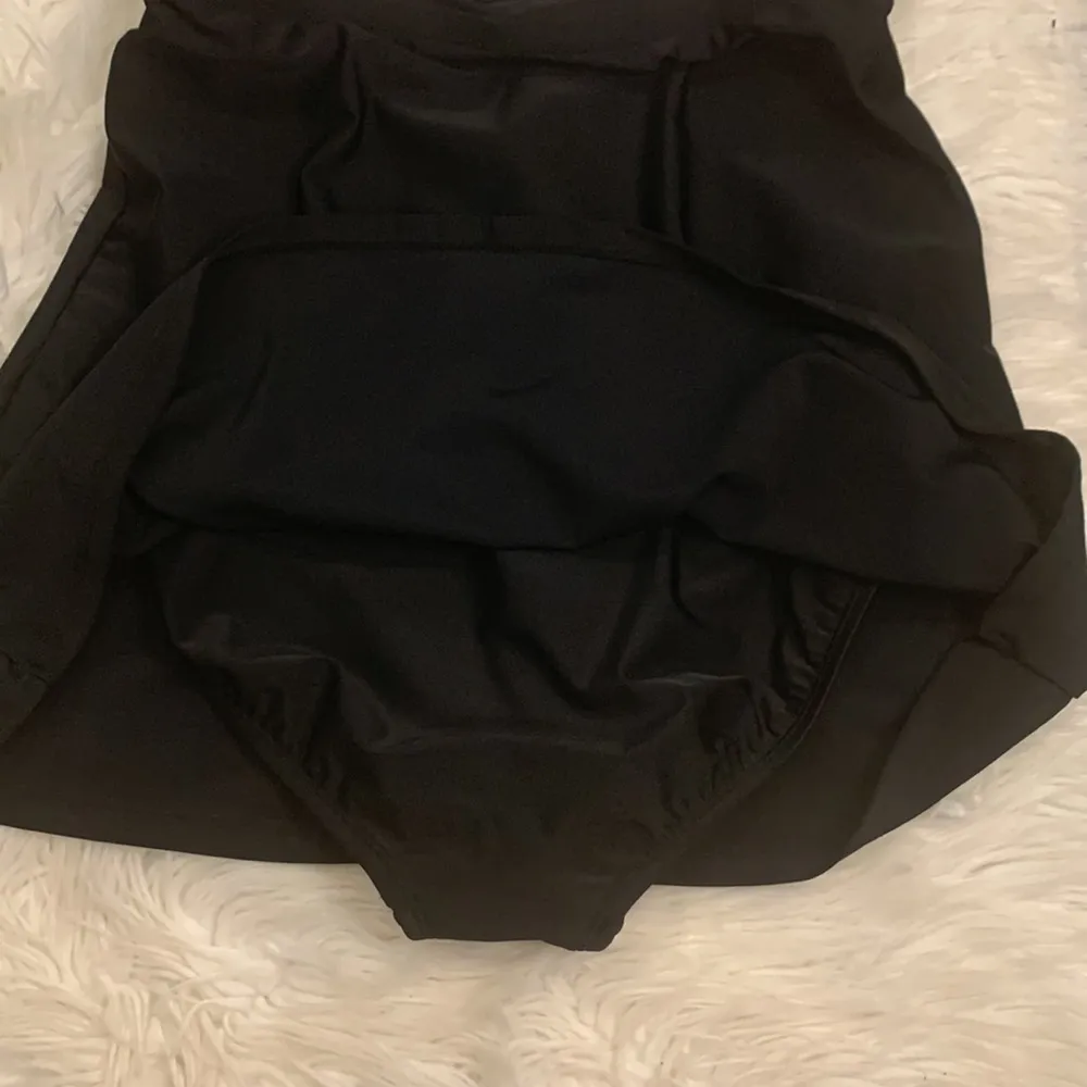 Isaac Mizrahi swim dress one piece black white stripe 10 - Image 7