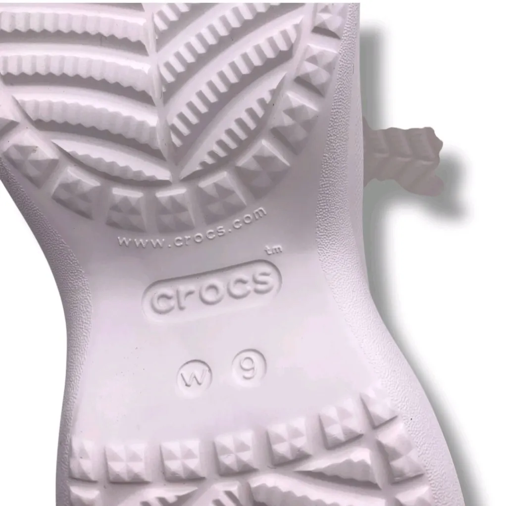 NEW Crocs Women's Classic Bae Clogs Platforms White Size 9W Ionic Comfort - Image 3