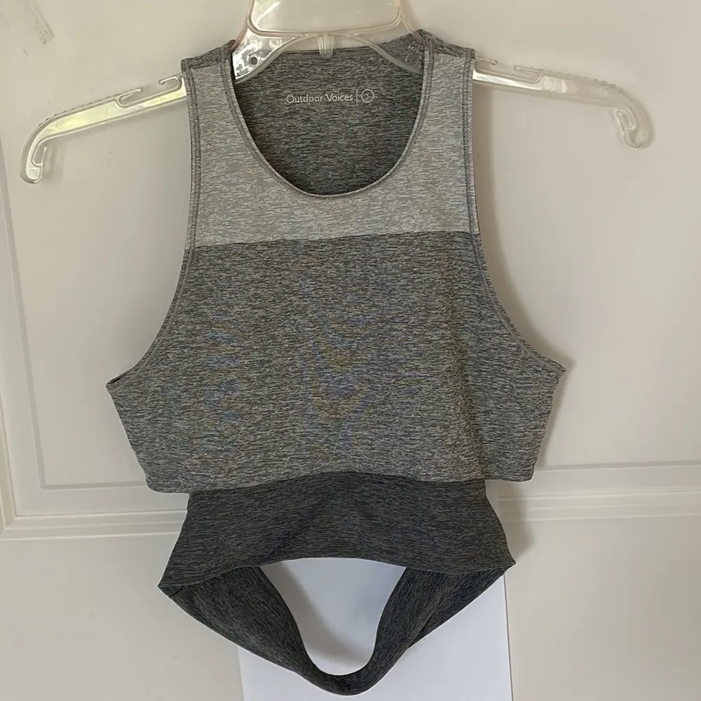 Outdoor Voices Colorblock Slashback Sports Bra Small - Image 3