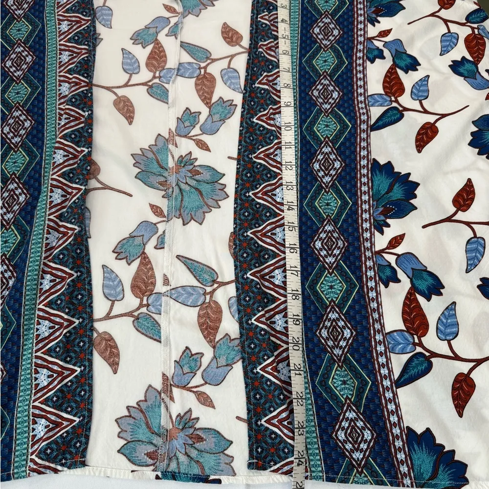 Staccato Blue and White Relaxed Open Front Blouse - Image 3