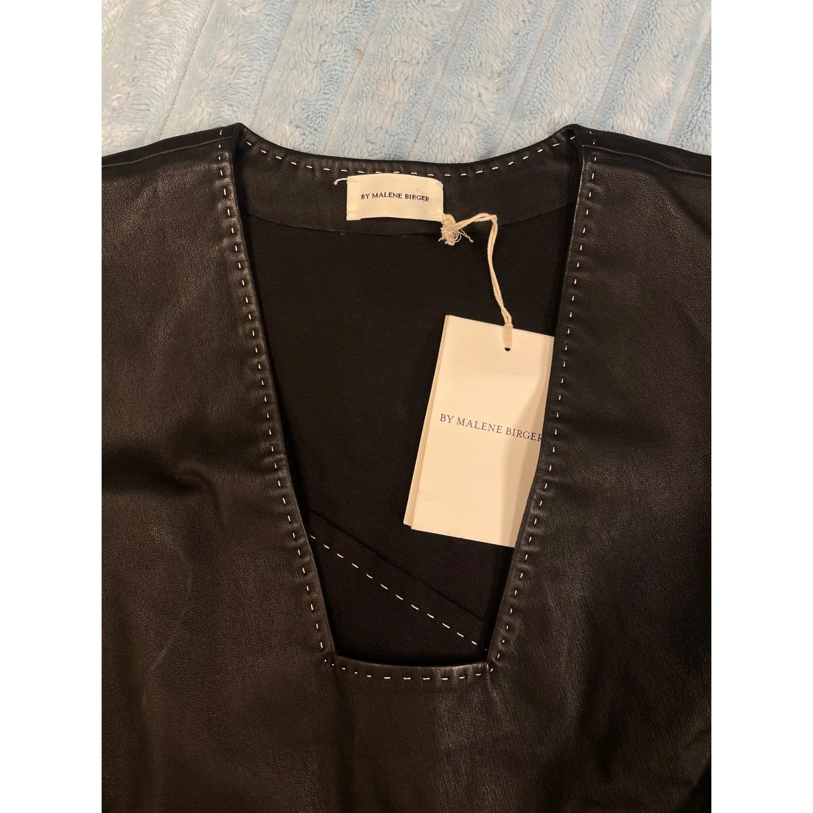 BY MALENE BIRGER Daisiianna Sleeveless V Neck Vest Top Size 44 Black Size L - Image 4