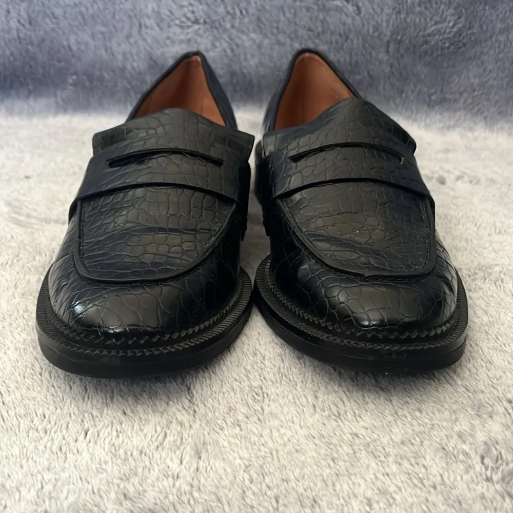 NEW Stradivarius Penny Loafers - Image 4