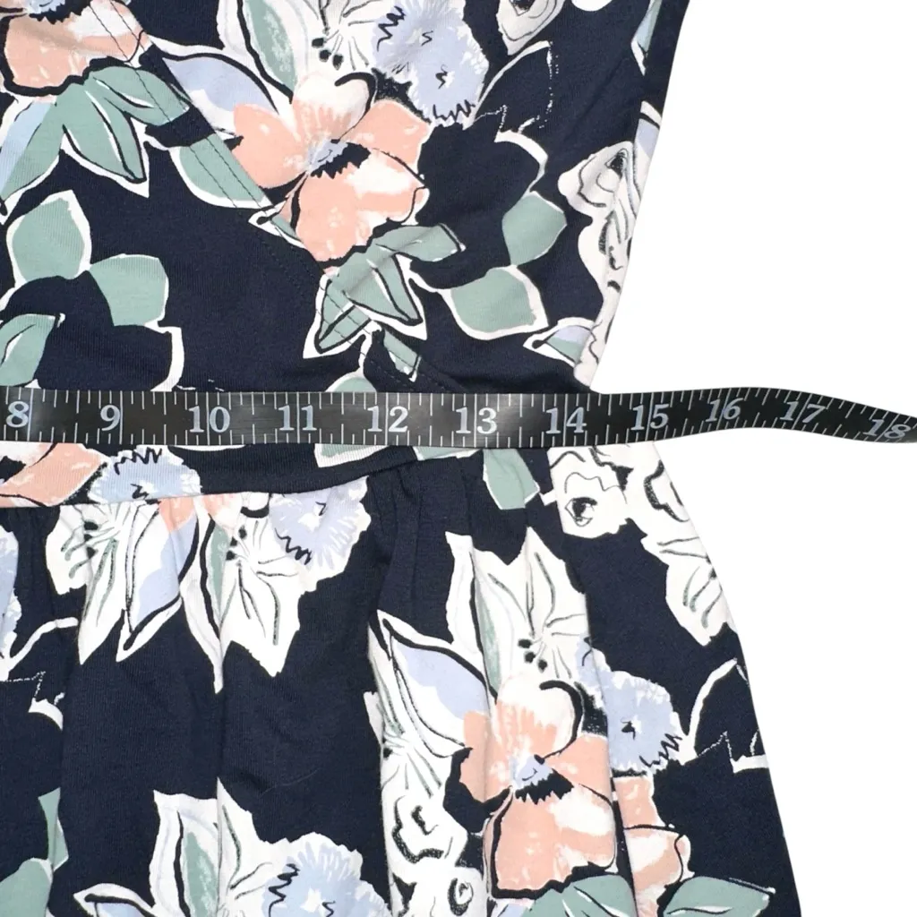 Pact Fit And Flare Crossover Navy Floral Short Sleeve V - Image 7