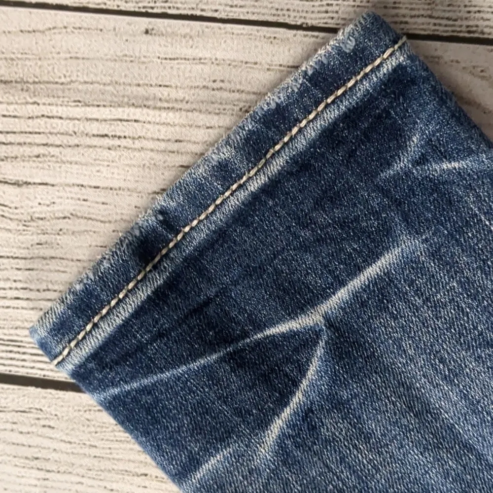 Miss me skinny jeans size 27 - Image 2