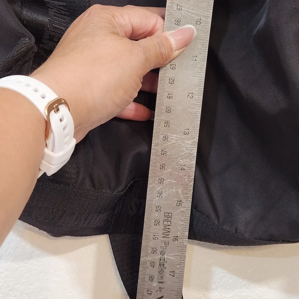 STEVE Madden Large Weekender/Duffle Bag - Image 3