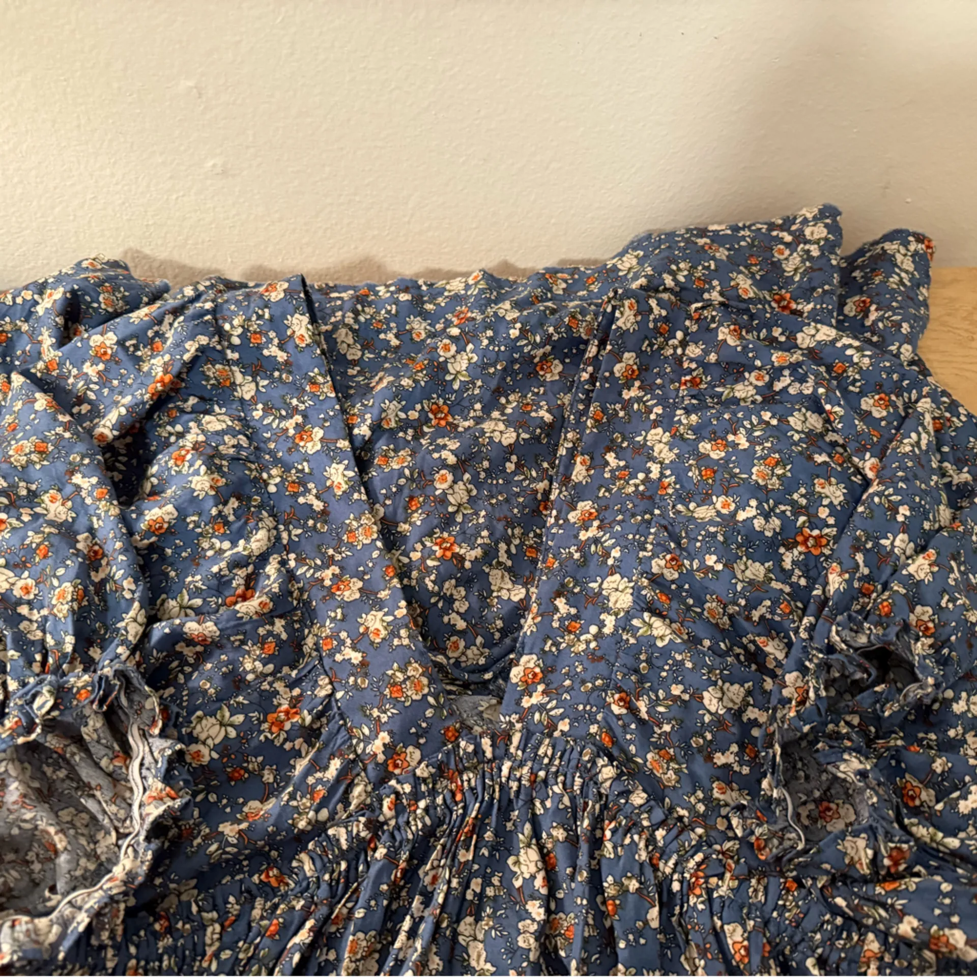 Millibon Light Blue Floral Mini Dress - Image 9