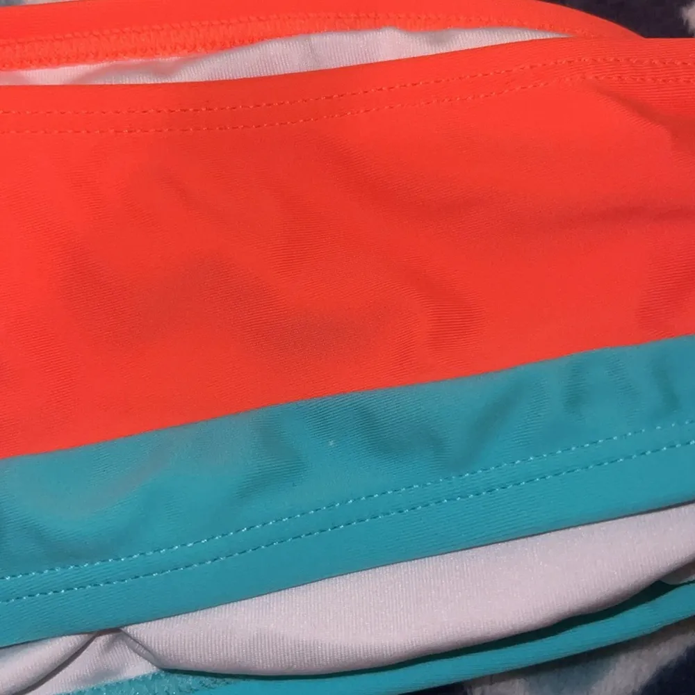 Colorblock Asymmetrical Bikini Set - Image 5