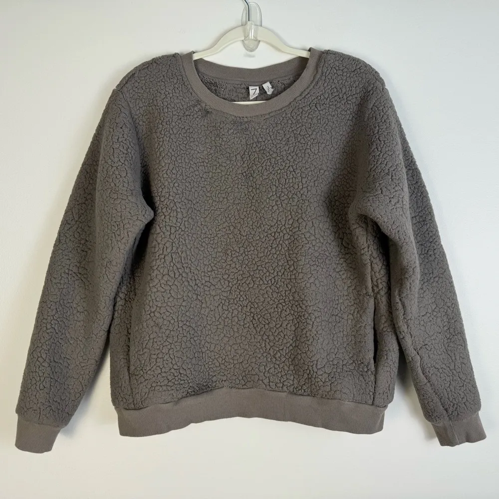 Zella Sherpa Sweatshirt Tan Grey Large Fuzzy Warm Pull Over Crewneck Fluffy - Image 10