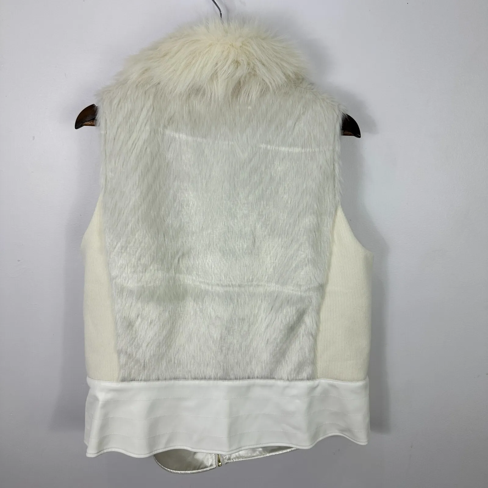 Chico's Faux Fur Vest 3 XL Cream Mob Wife Quiet Luxury Old Money Chic Edgy Boho - Image 7