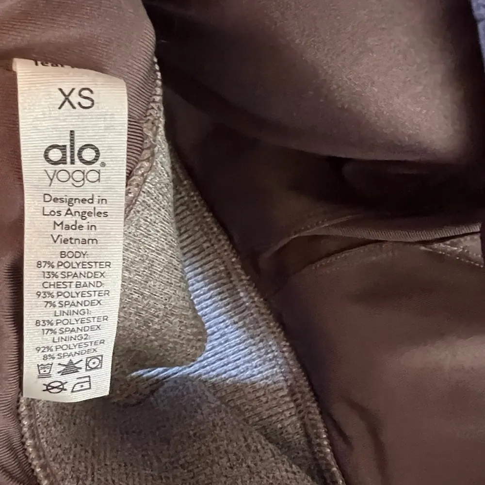 Alo Yoga‎ Sports Bra - Image 6