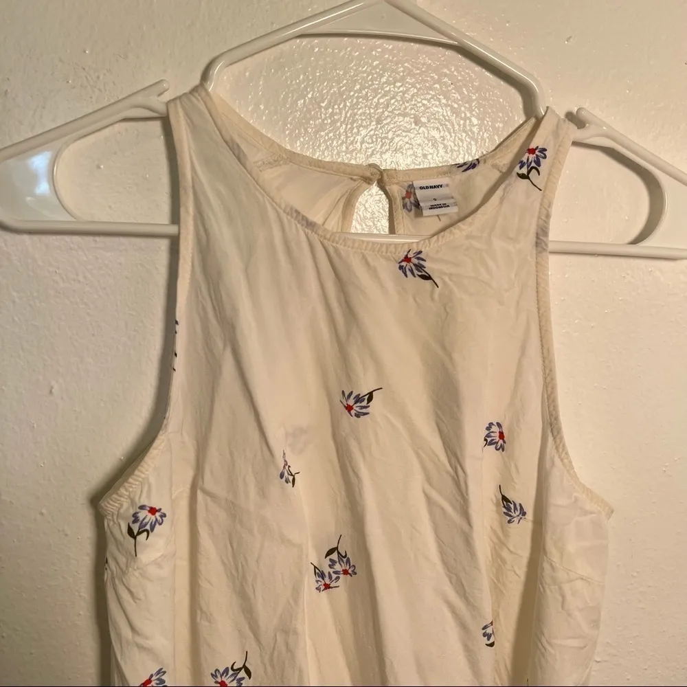 Old Navy Swing Tank Top White Floral - Image 2