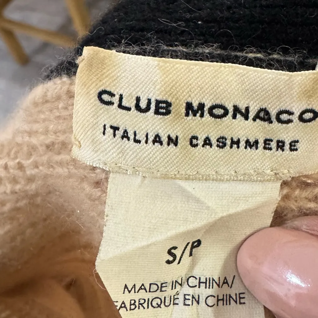 Club Monaco Italian cashmere 100% cashmere sweater size S - Image 5