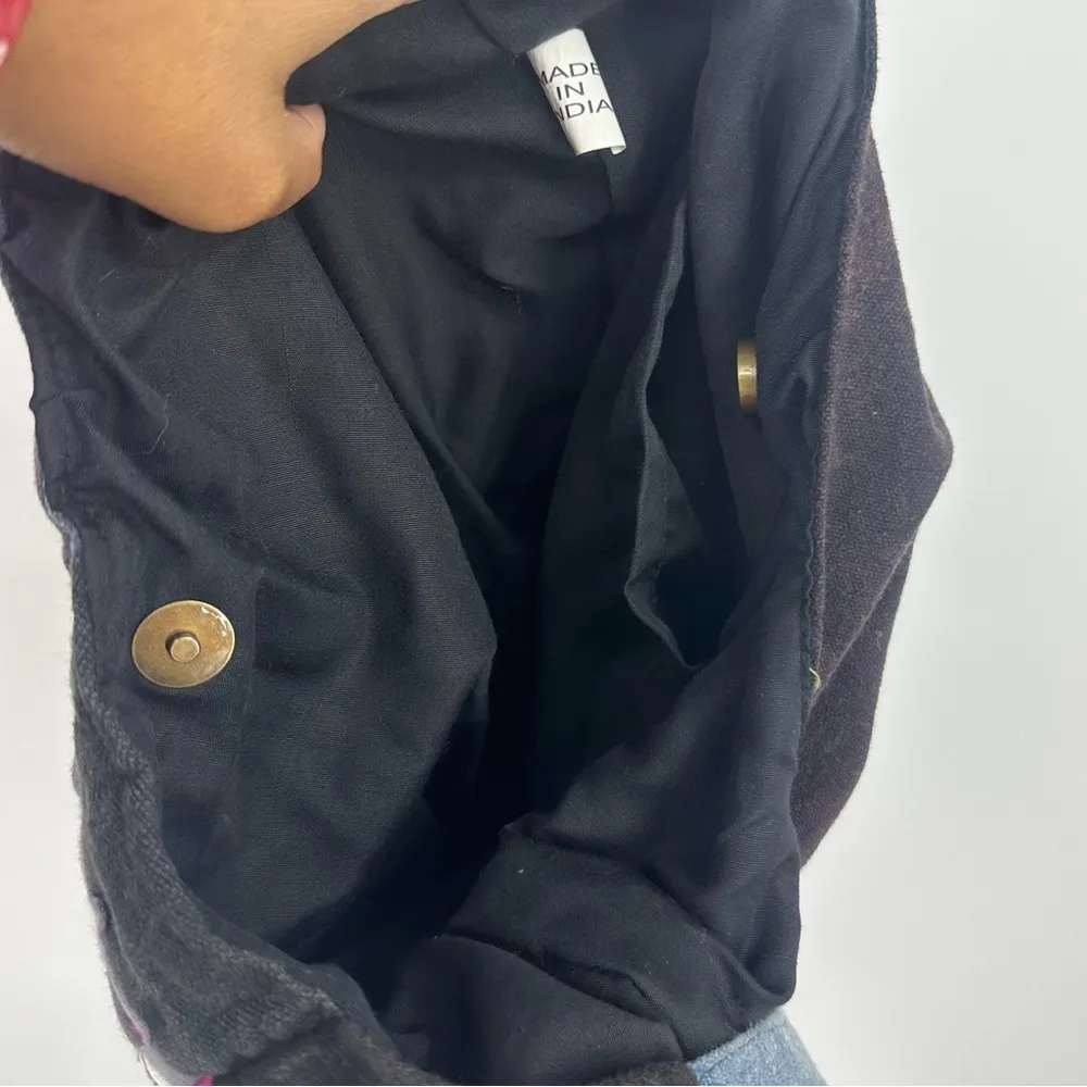 Vintage Y2K Boho Wearable Art Bag - Image 5