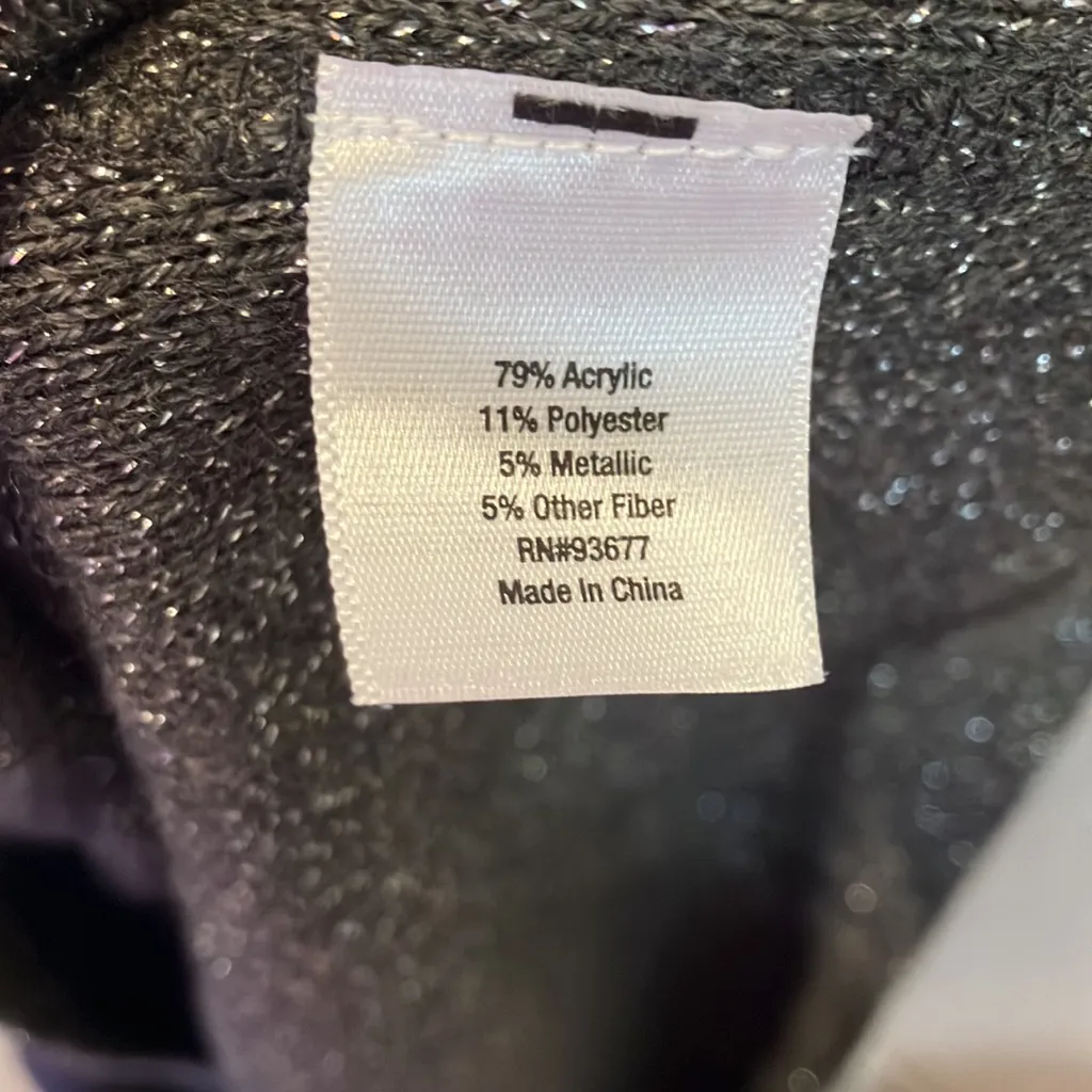 a.n.a FINAL MARKDOWN  draped back shimmery top large - Image 4