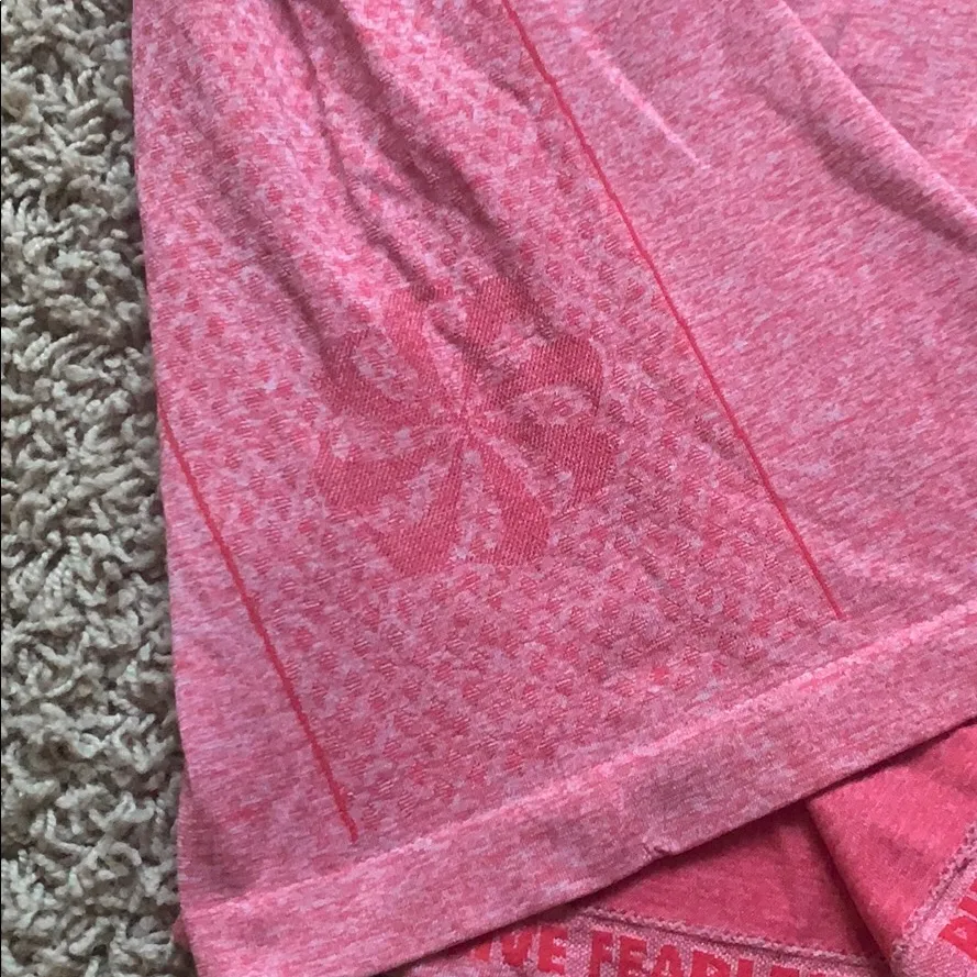 Nike dri-fit size small shirt - Image 3