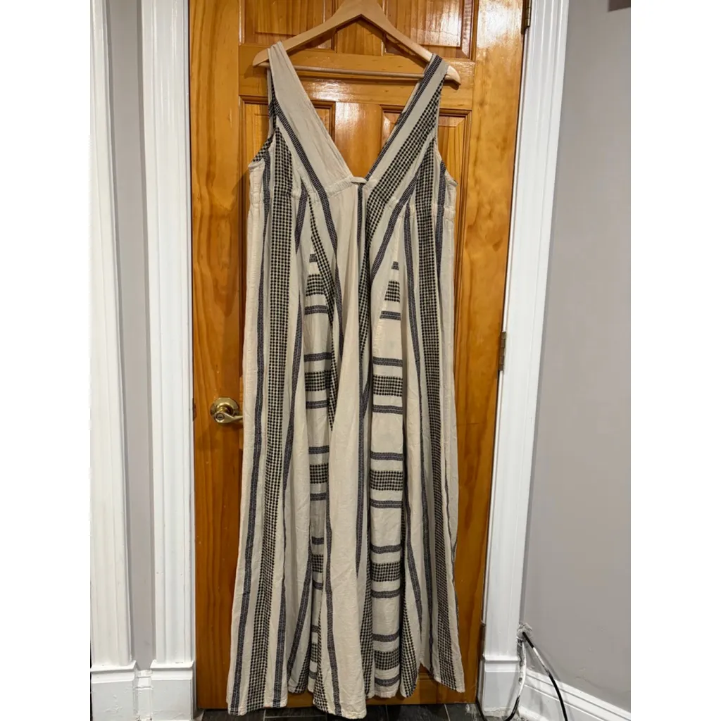 AUGUST Higher Than the Sun Striped Maxi Dress M/L Boho Cotton Vacation Wear Black Size M - Image 3